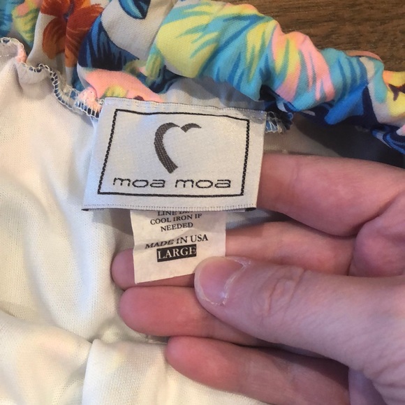 Floral print skirt 🌺 - Picture 3 of 3